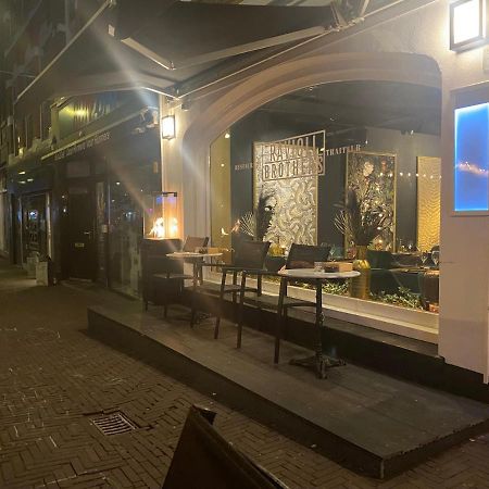 Boutique Hotel Ravioli Brothers Хага Екстериор снимка